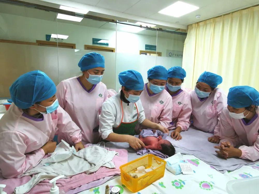 宁陕县妇婴监护型护送